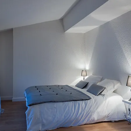 Cite Chic Apartment